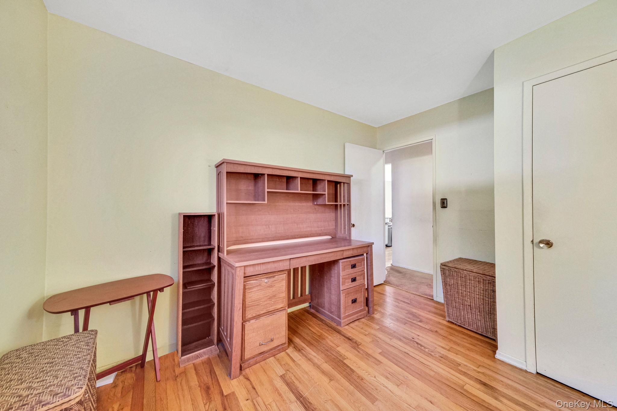 #14 photo, 236 New York Avenue, Bay Shore , NY 11706