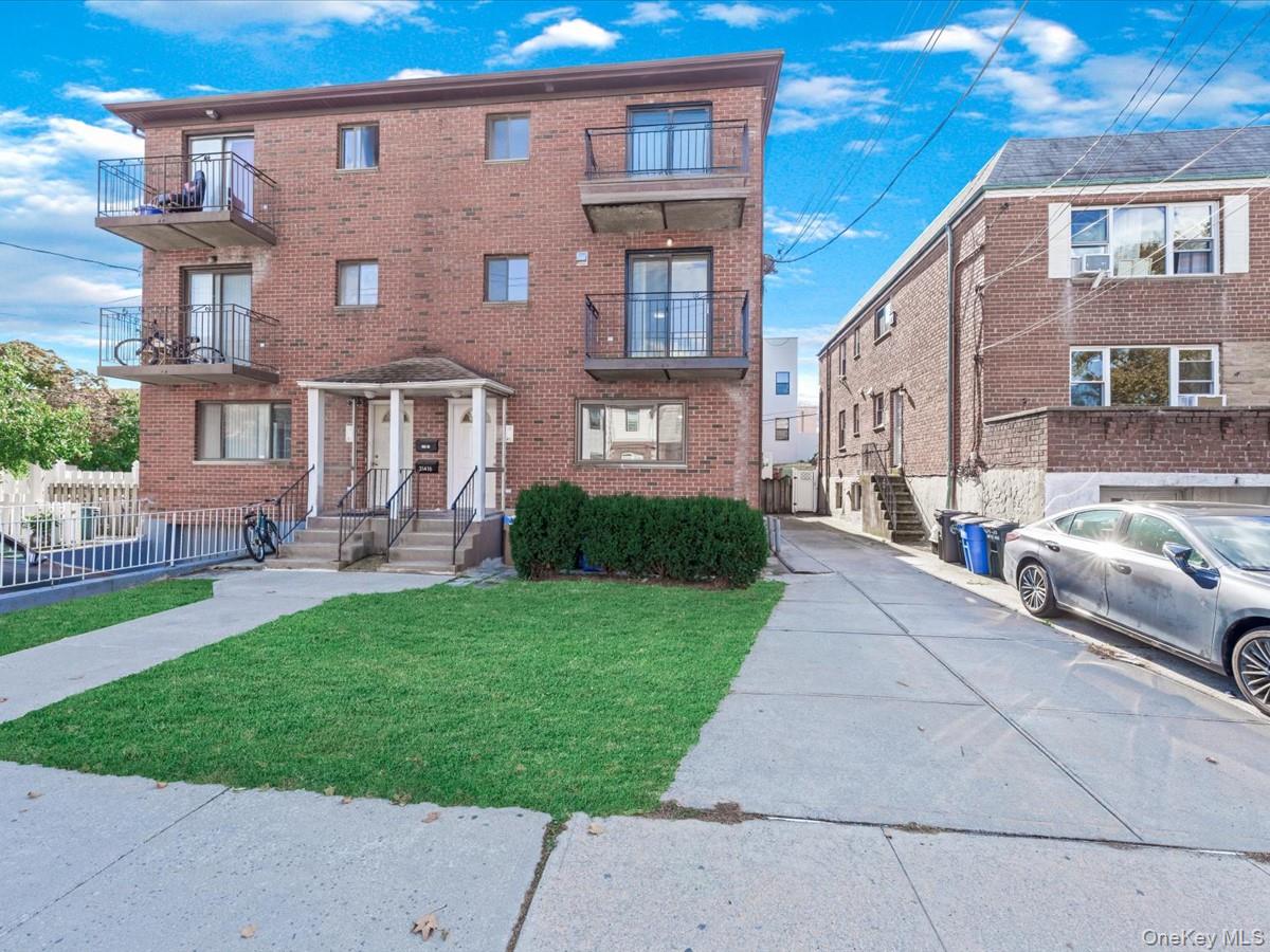 #1 photo, 214-16 40th Avenue, クイーンズ区 Bayside , NY 11361