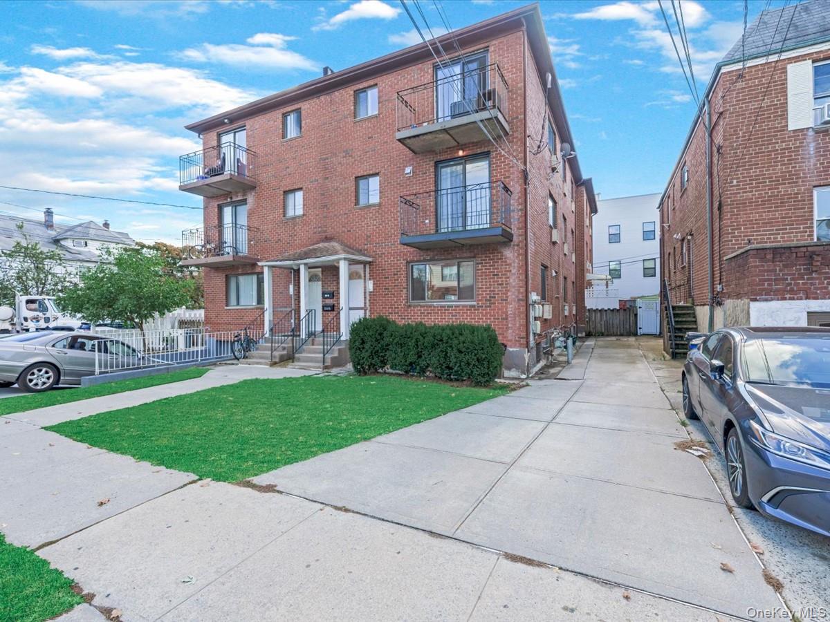 #2 photo, 214-16 40th Avenue, クイーンズ区 Bayside , NY 11361