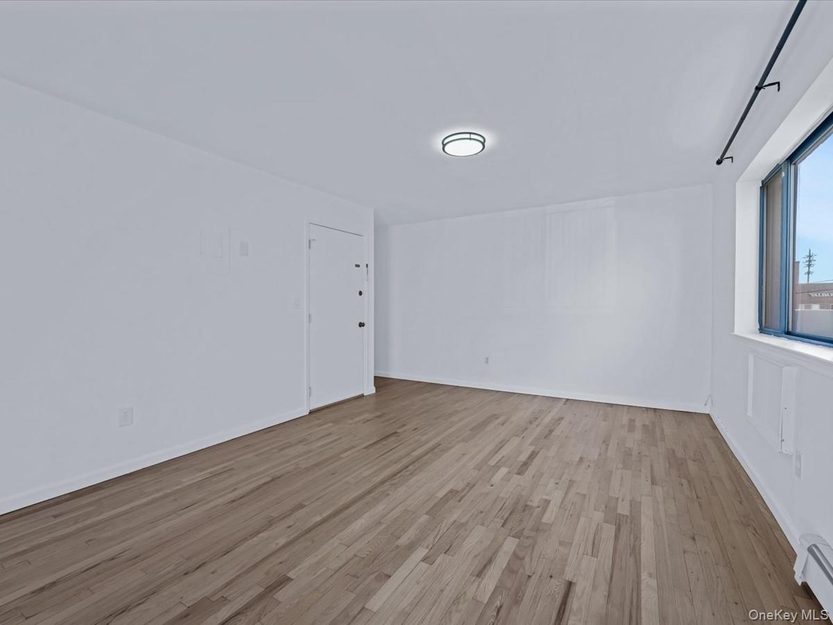 #5 photo, 214-16 40th Avenue, クイーンズ区 Bayside , NY 11361