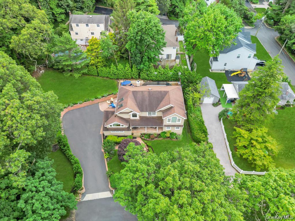 #4 photo, 4 2nd Street, Woodbury , NY 11797