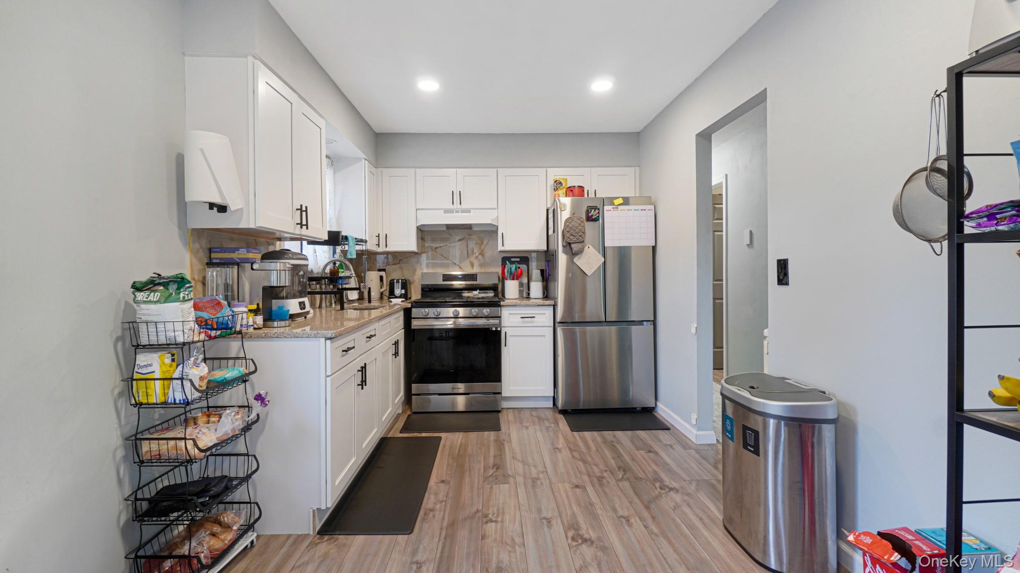 #8 photo, 416 Fir Grove Road, Lake Ronkonkoma , NY 11779