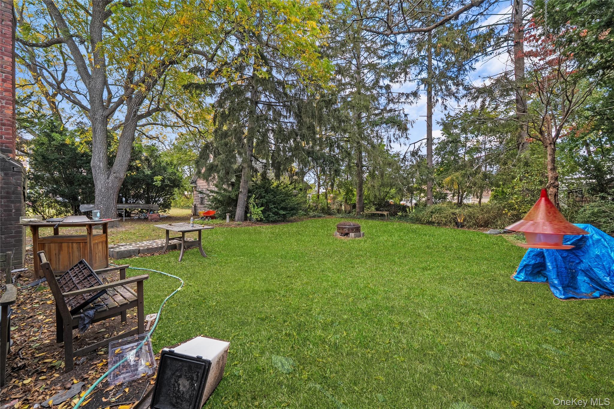 #3 photo, 9 Tudor Road, Farmingdale , NY 11735