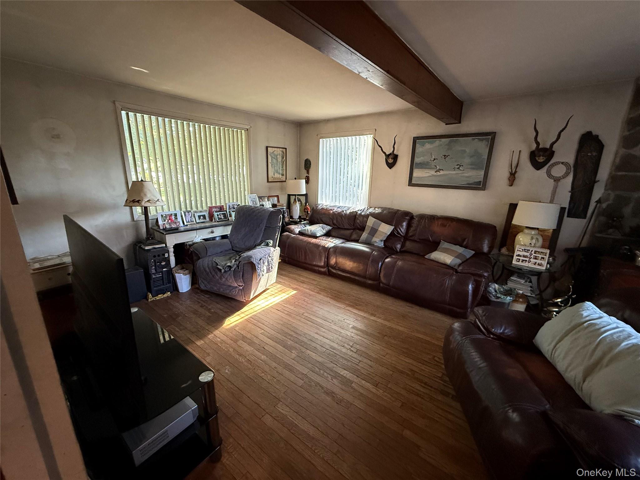 #9 photo, 5 8th Street, Sound Beach , NY 11789