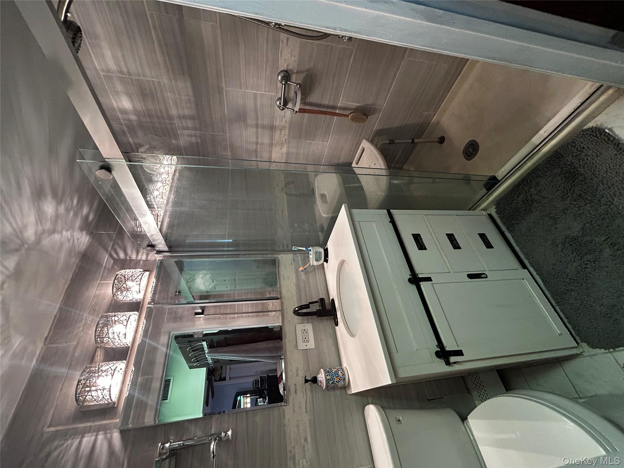 #16 photo, 500 Oakwood Road, South Huntington , NY 11743