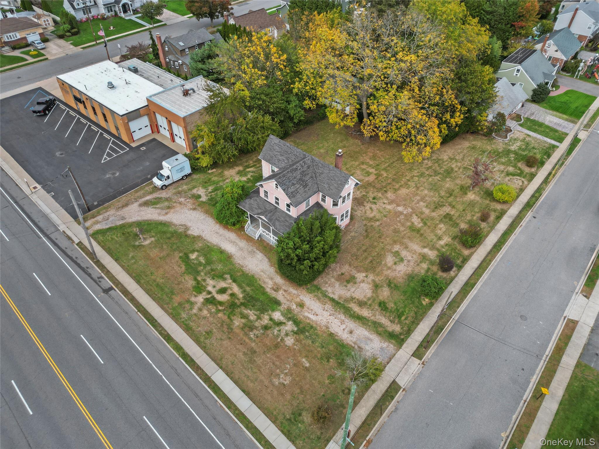 #10 photo, 135 Merritts Road, Farmingdale , NY 11735