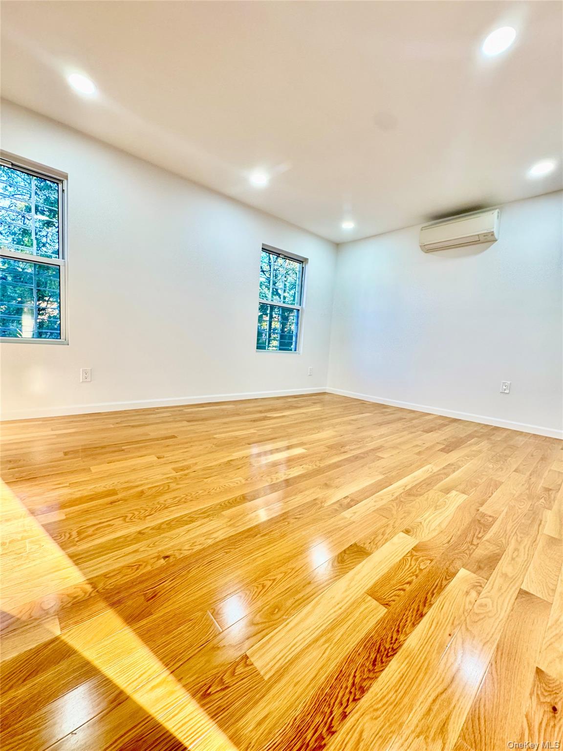 #8 photo, 87-44 89 Street, クイーンズ区 Woodhaven , NY 11421