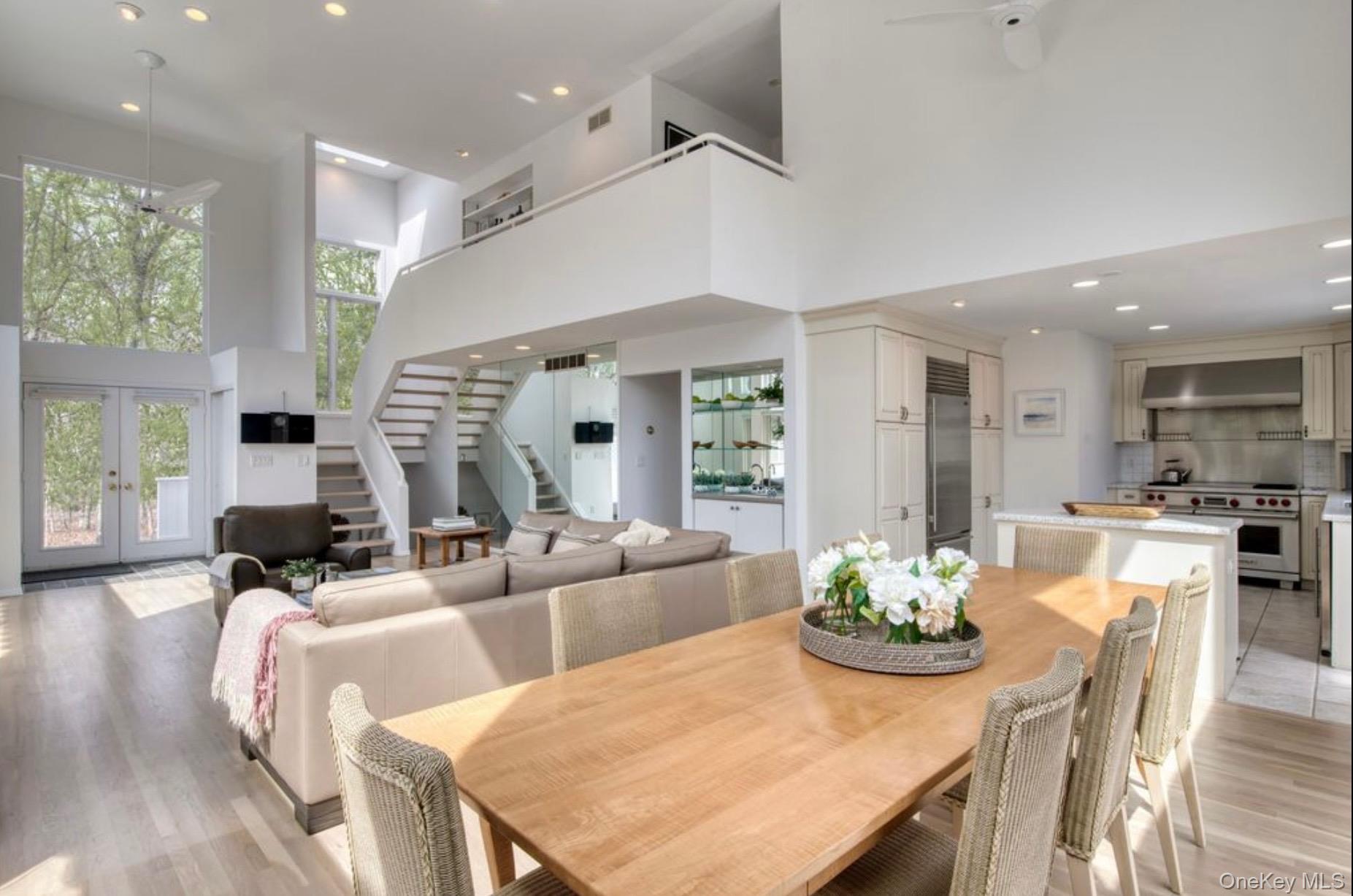 #3 photo, 17 Lyme Lane, East Hampton , NY 11937