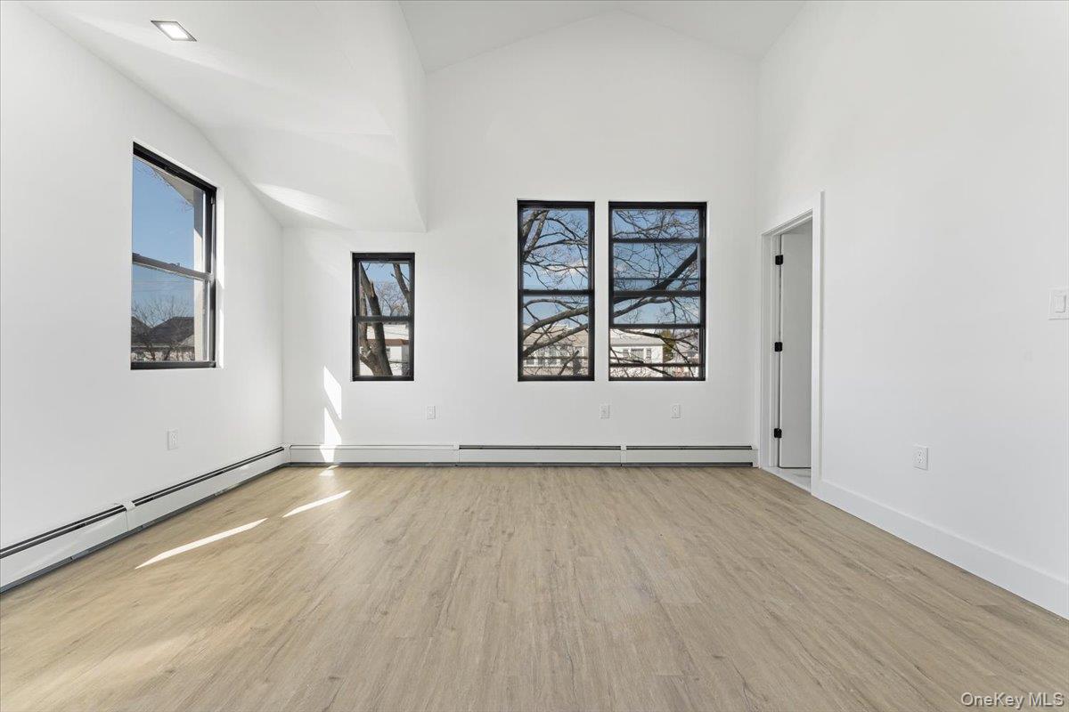 #11 photo, 4422 Ave M, ブルックリン区 Brooklyn , NY 11234