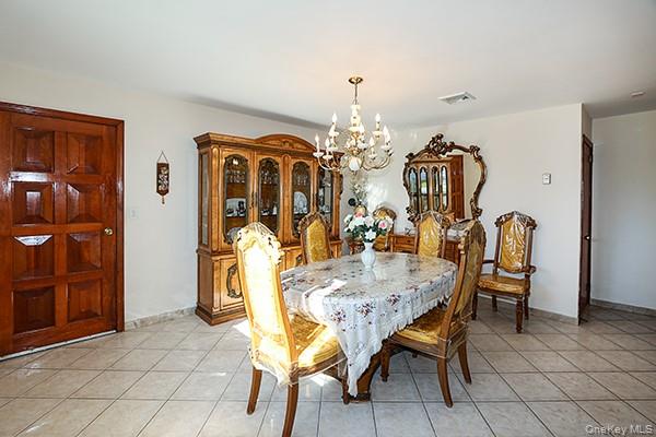 #16 photo, 81 Ward Street, Westbury , NY 11590