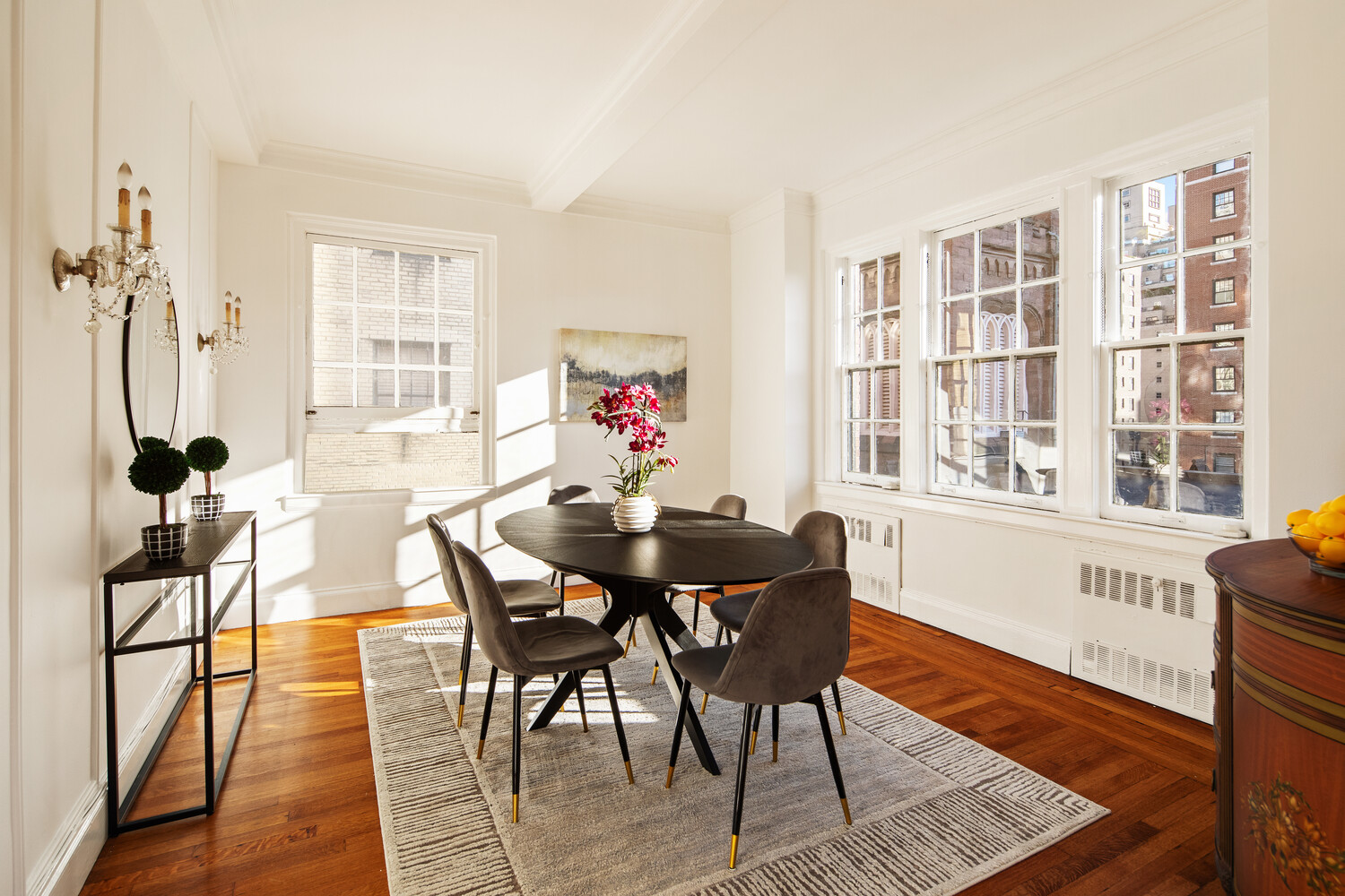 #5 photo, 40 5TH Avenue, Greenwich Village , NY 10011