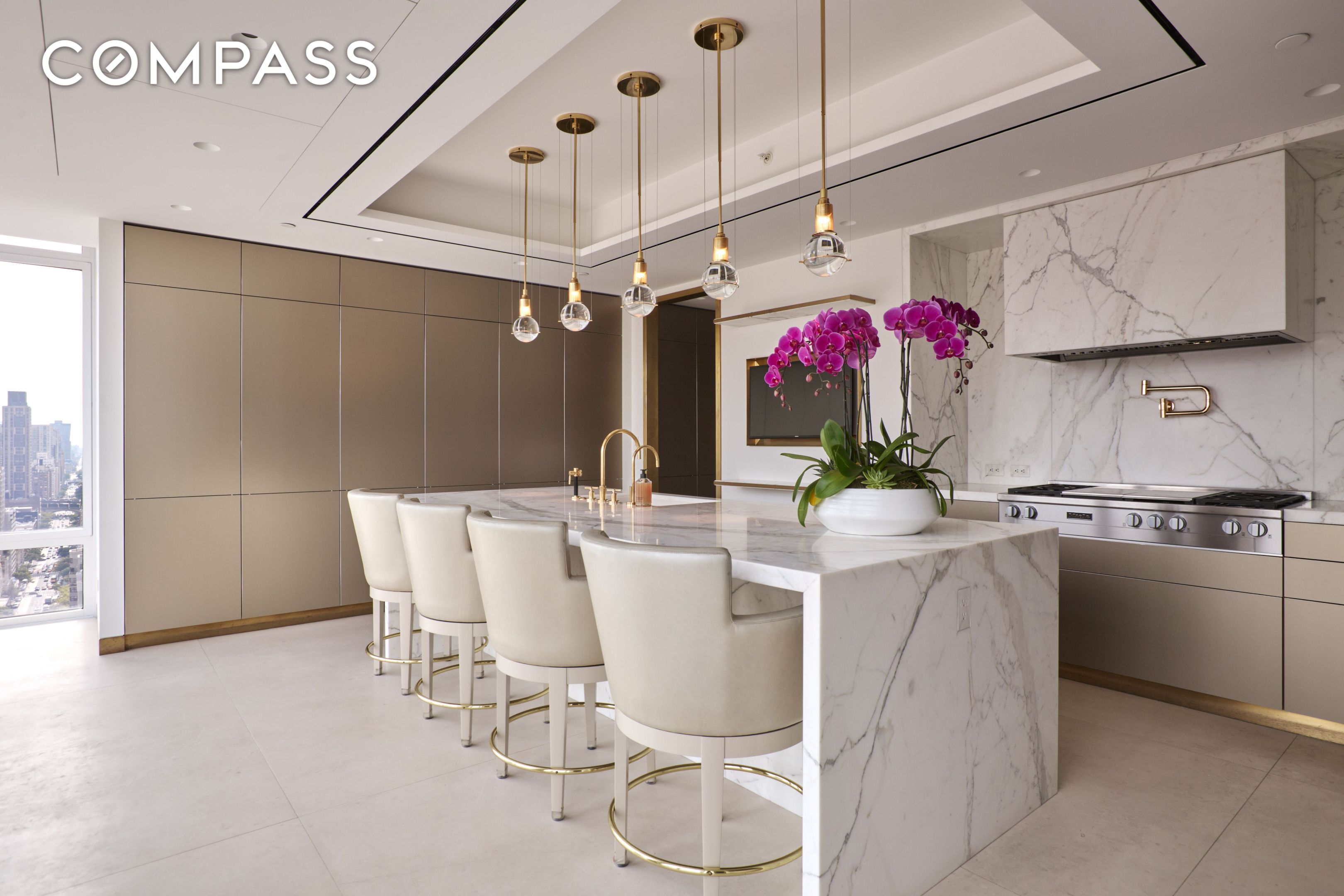 #10 photo, 1355 1st Avenue, マンハッタン Lenox Hill , NY 10021