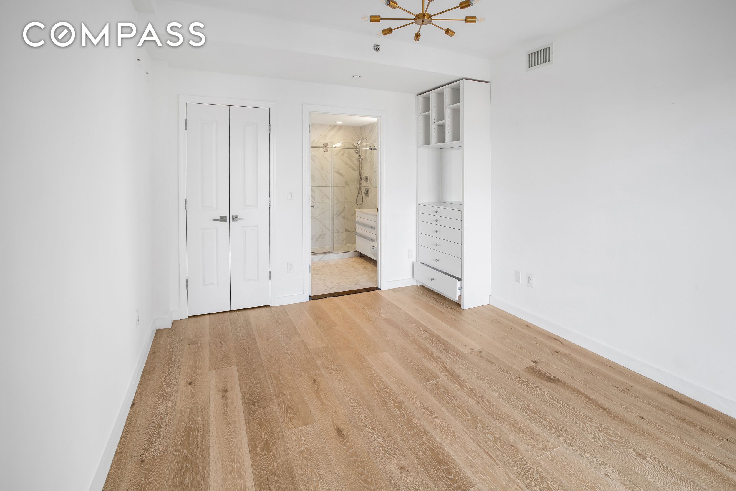 #6 photo, 3041 Ocean Avenue, Sheepshead Bay , NY 11235