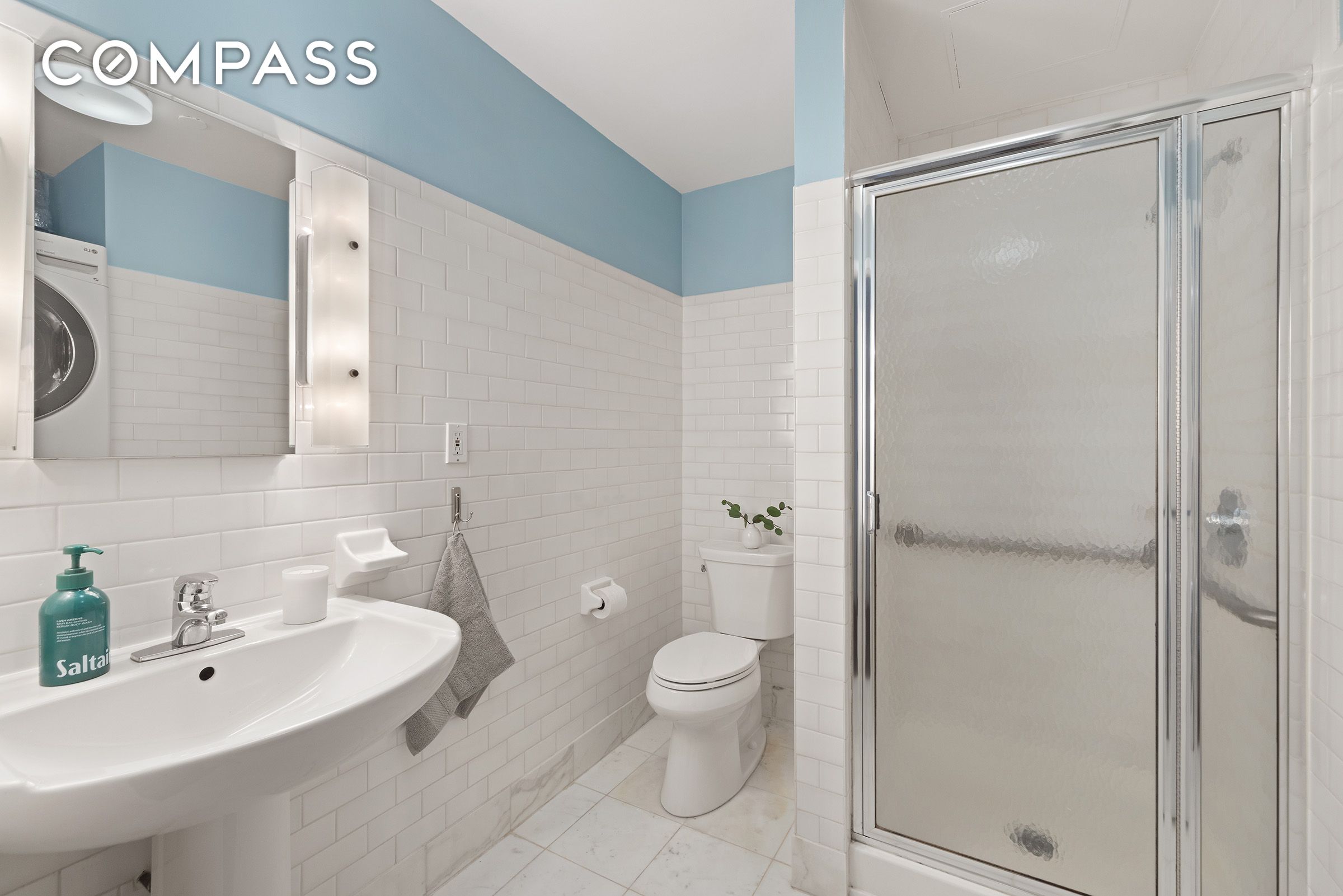 #6 photo, 19 Warren Street, TriBeCa , NY 10007