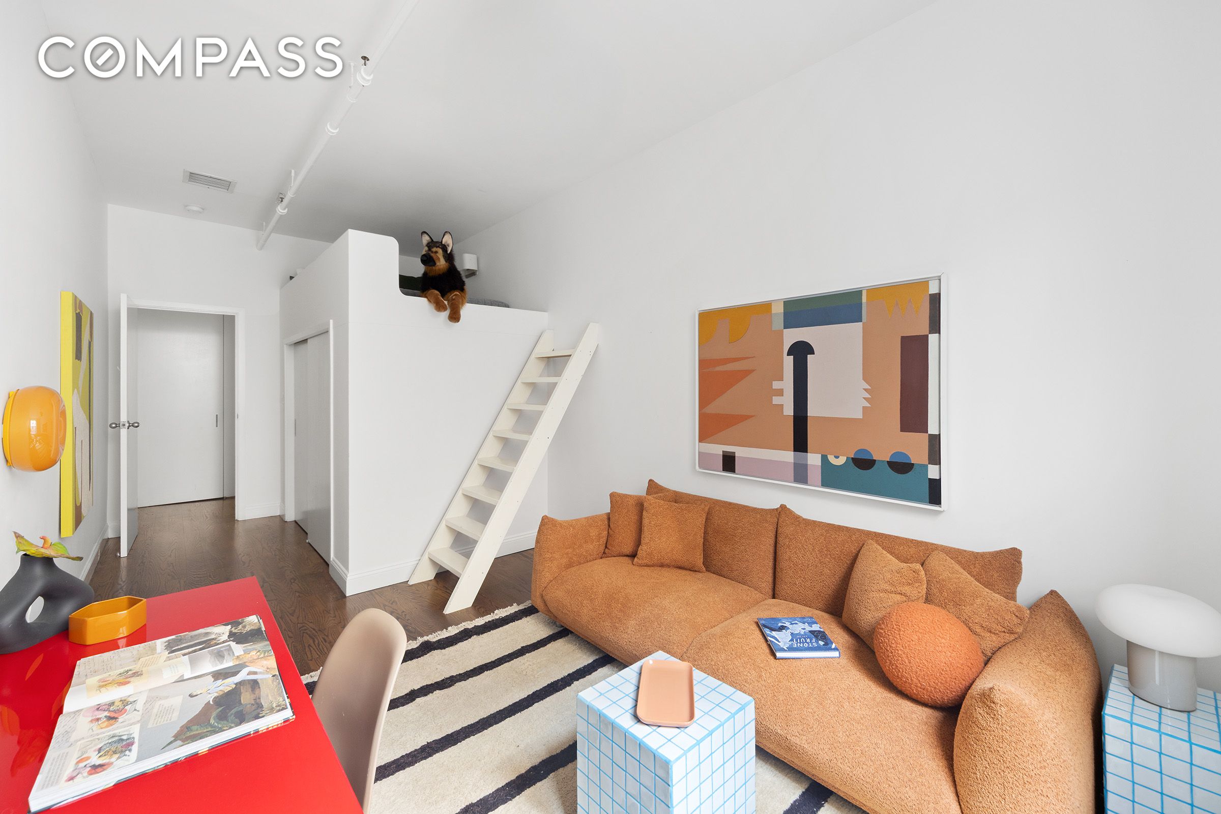 #9 photo, 19 Warren Street, マンハッタン TriBeCa , NY 10007