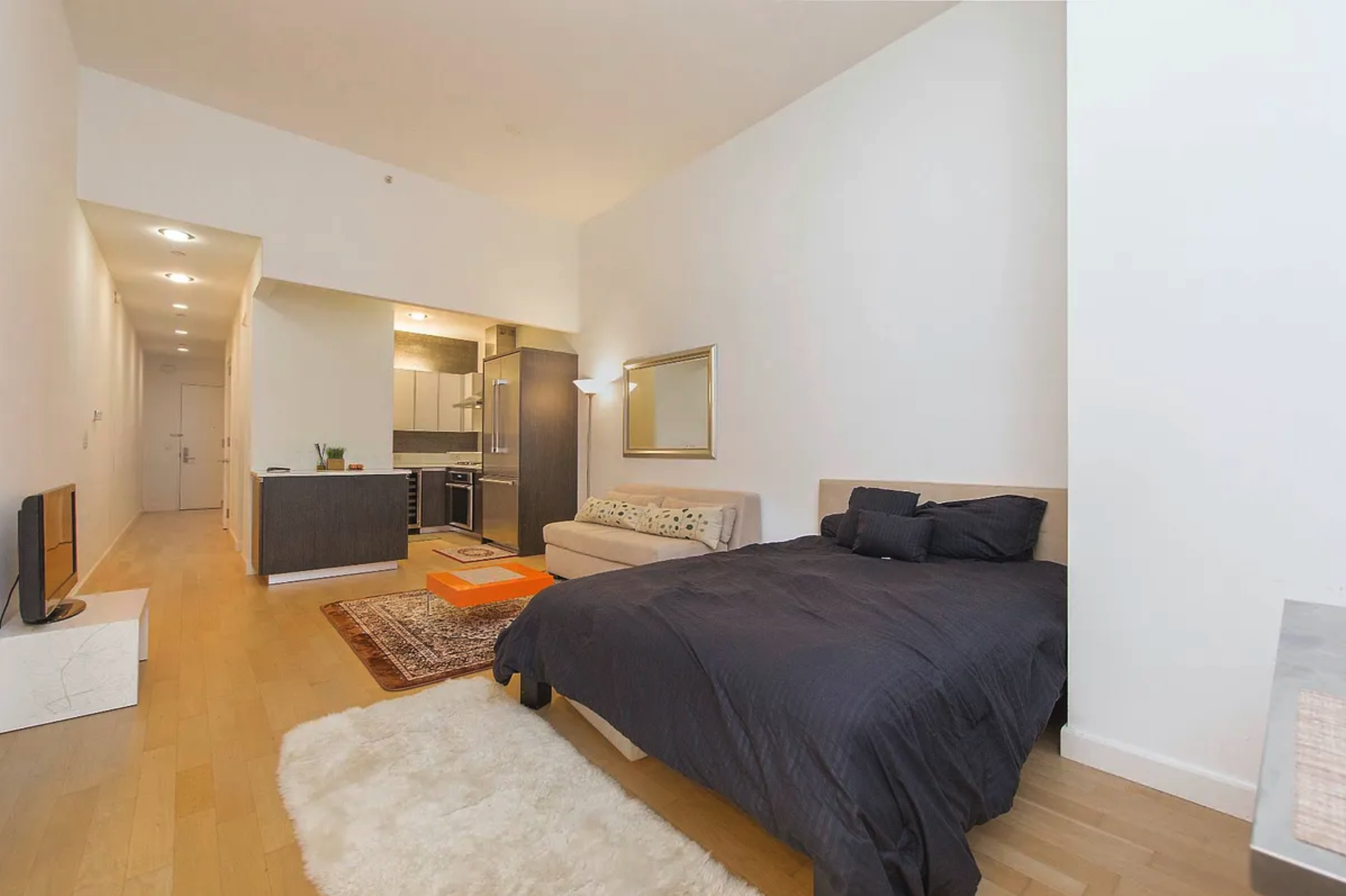 #3 photo, 247 W 46th Street, Theater District , NY 10036