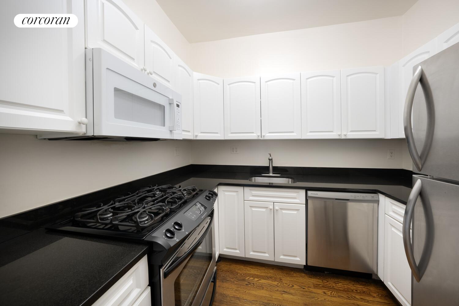 #11 photo, New York City, マンハッタン Gramercy Park , NY 10003