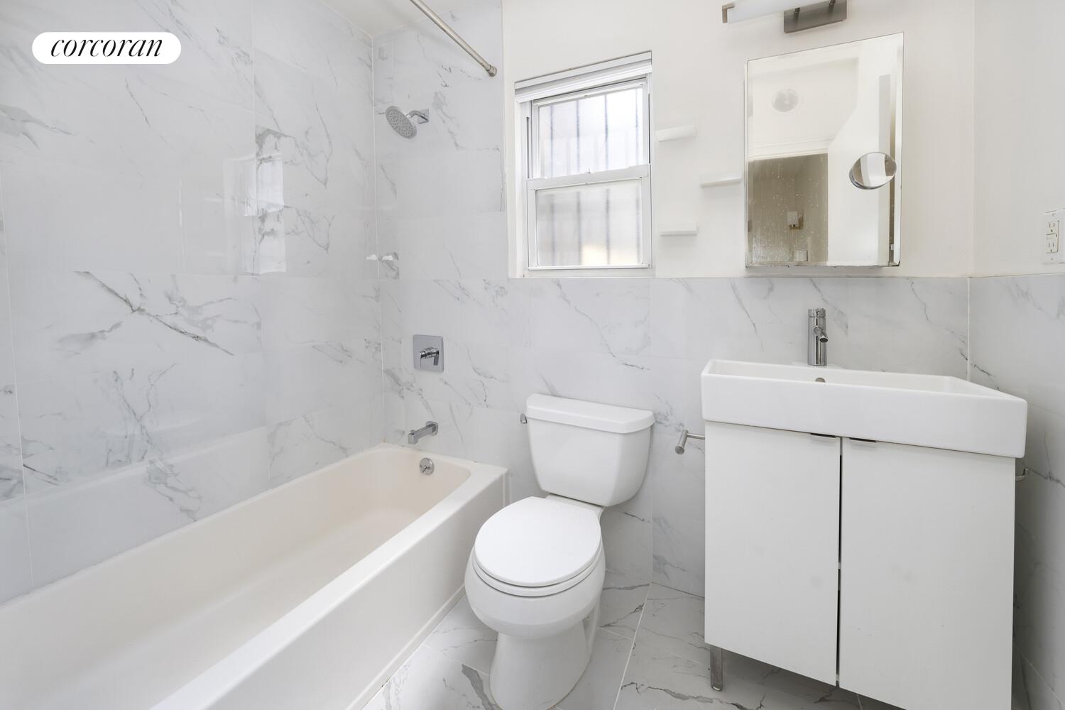 #15 photo, New York City, マンハッタン Gramercy Park , NY 10003