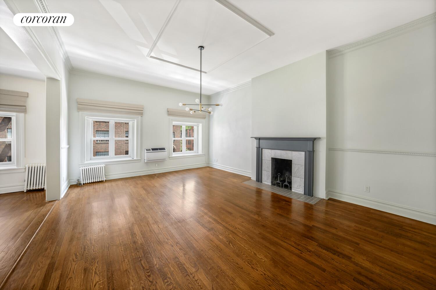 #6 photo, New York City, マンハッタン Gramercy Park , NY 10003