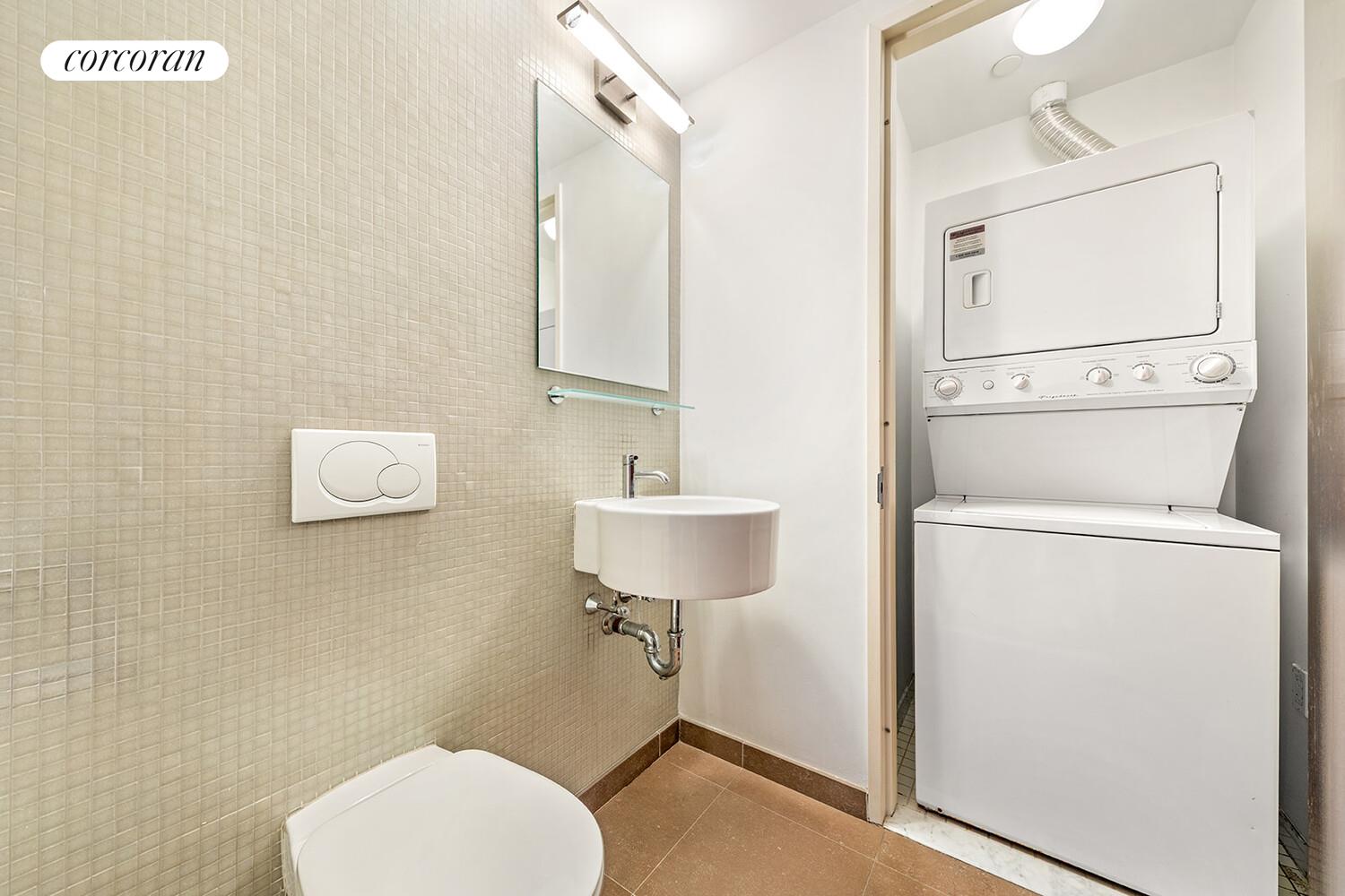 #11 photo, New York City, マンハッタン Hells Kitchen , NY 10019