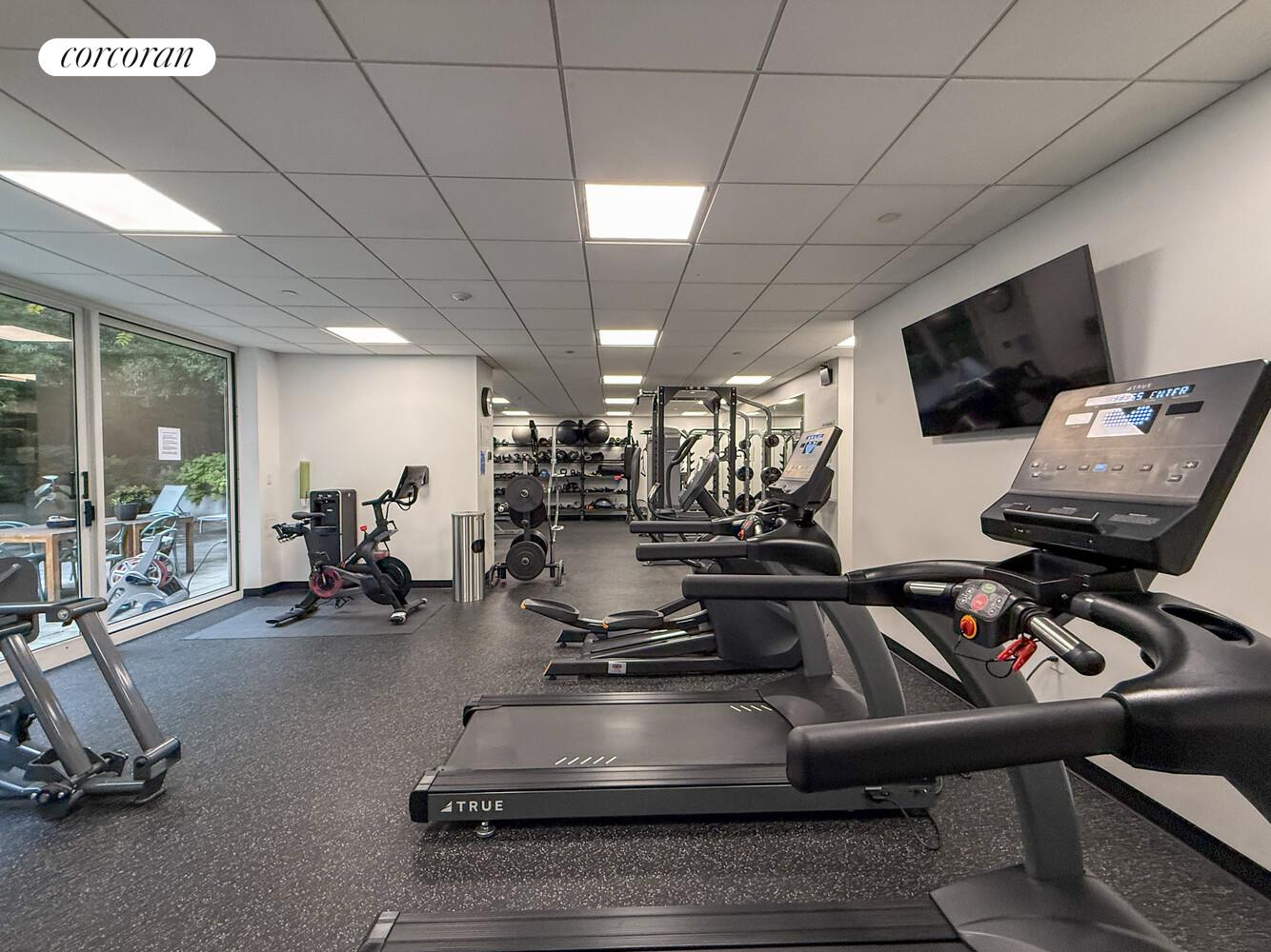 #13 photo, New York City, マンハッタン Hells Kitchen , NY 10019