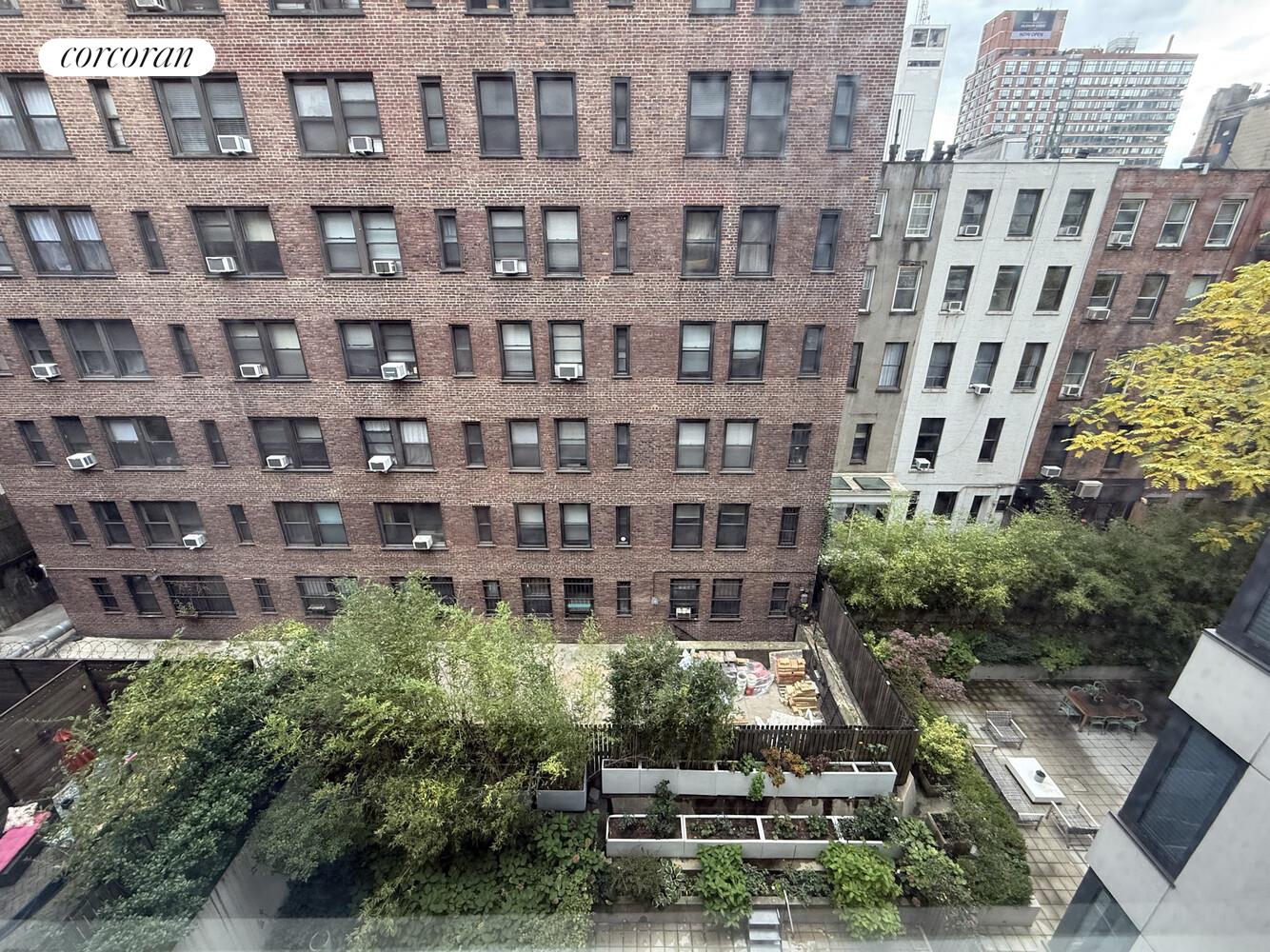 #6 photo, New York City, マンハッタン Hells Kitchen , NY 10019