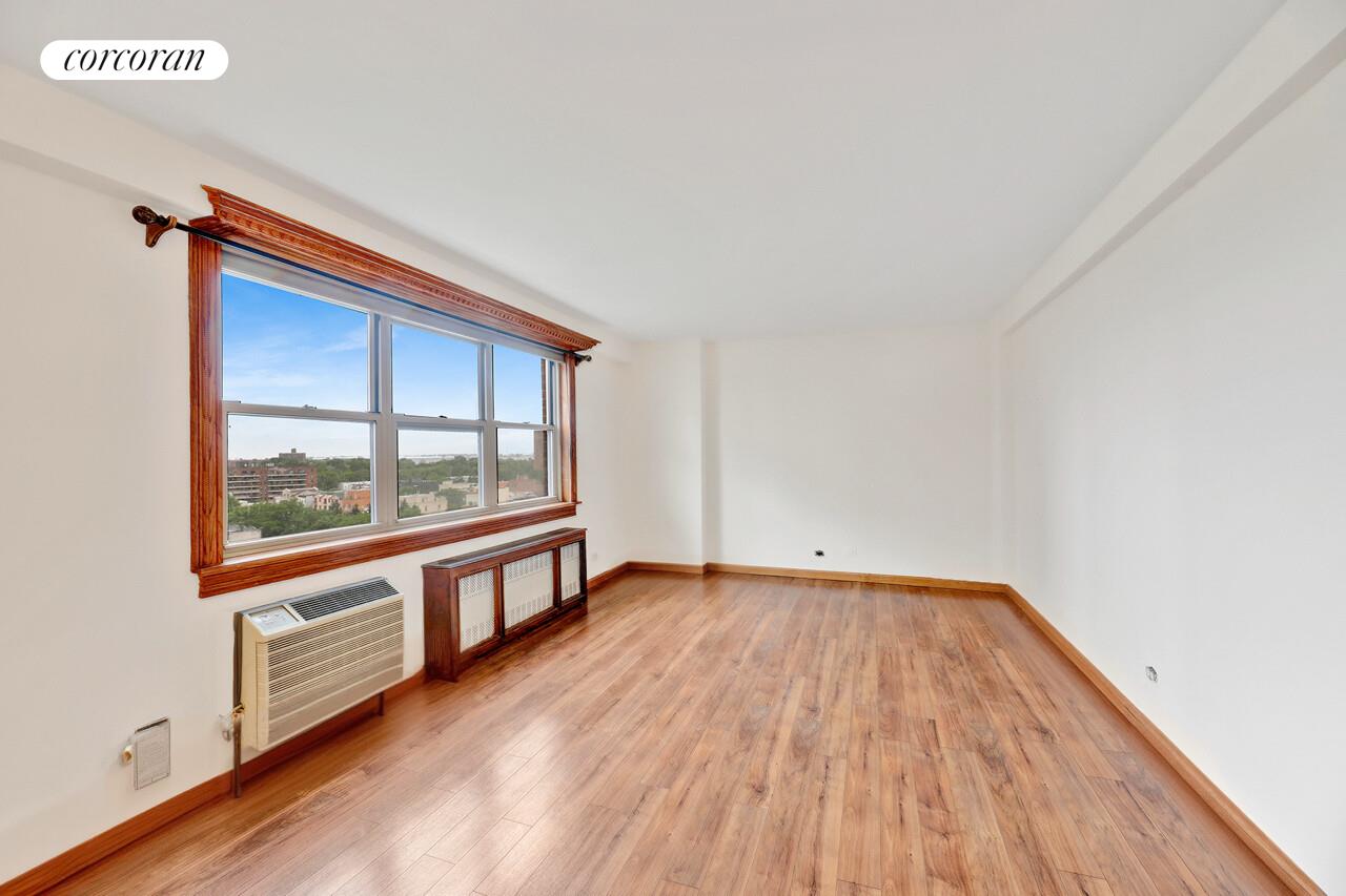 #3 photo, 2483 W 16TH Street, Gravesend , NY 11214