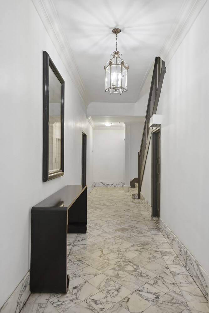 #14 photo, 25 E 69TH Street, マンハッタン Lenox Hill , NY 10021