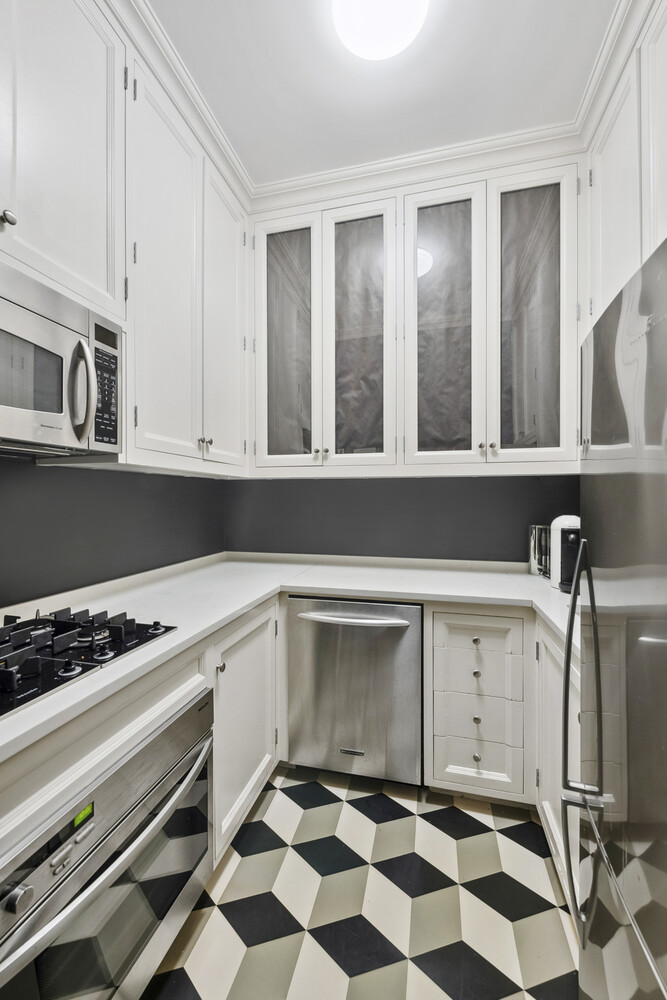 #8 photo, 25 E 69TH Street, マンハッタン Lenox Hill , NY 10021