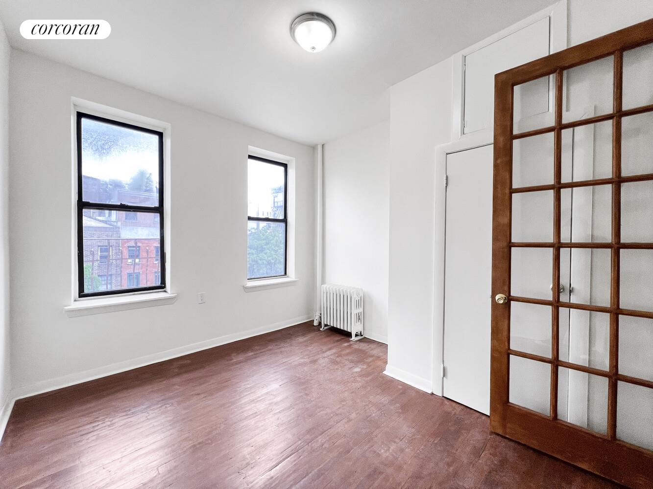 #2 photo, New York City, マンハッタン East Village , NY 10003