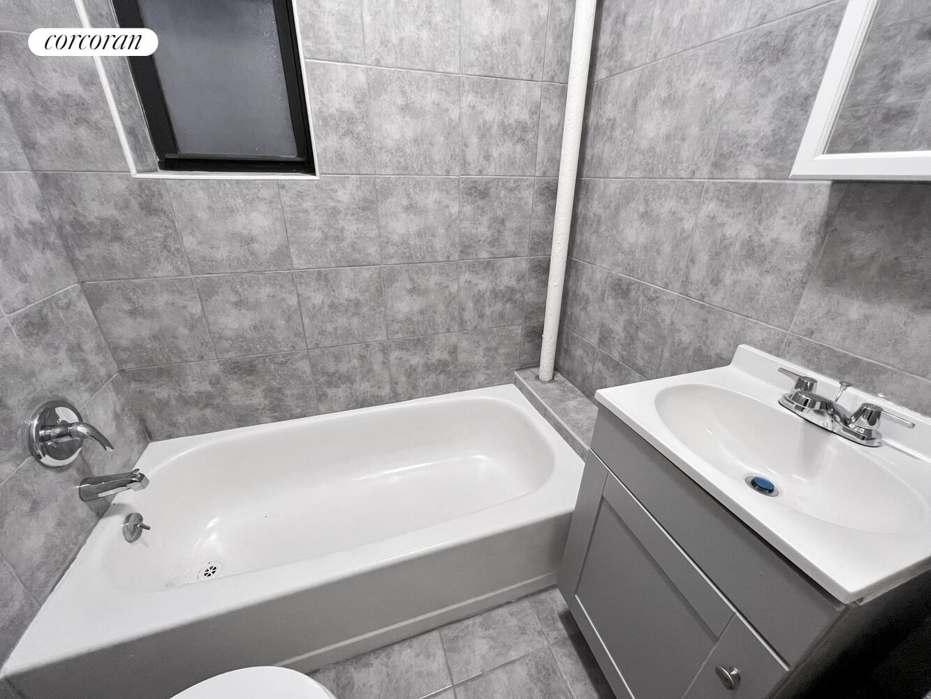 #5 photo, New York City, マンハッタン East Village , NY 10003