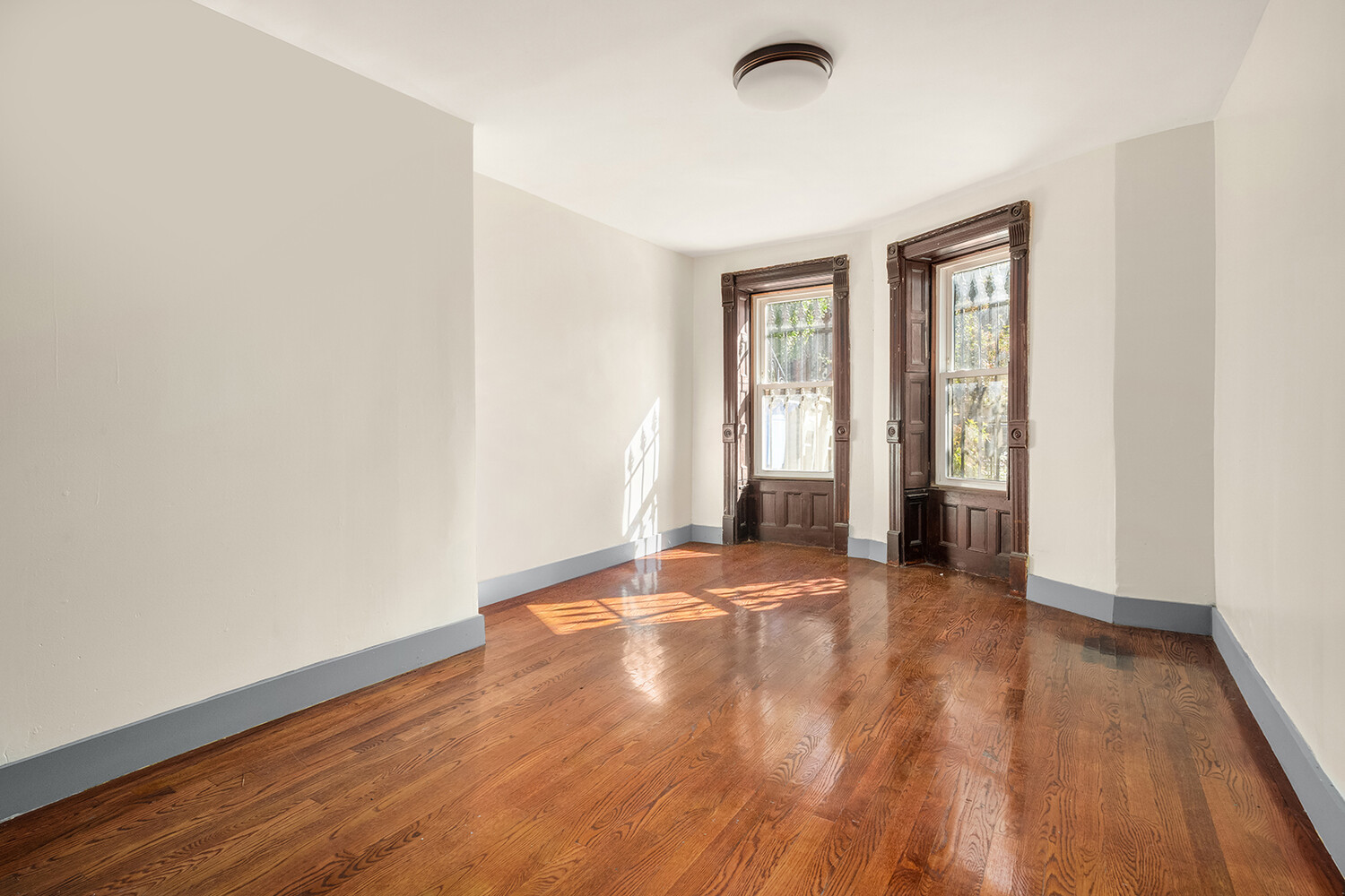 #8 photo, 497 DECATUR Street, Stuyvesant Heights , NY 11233