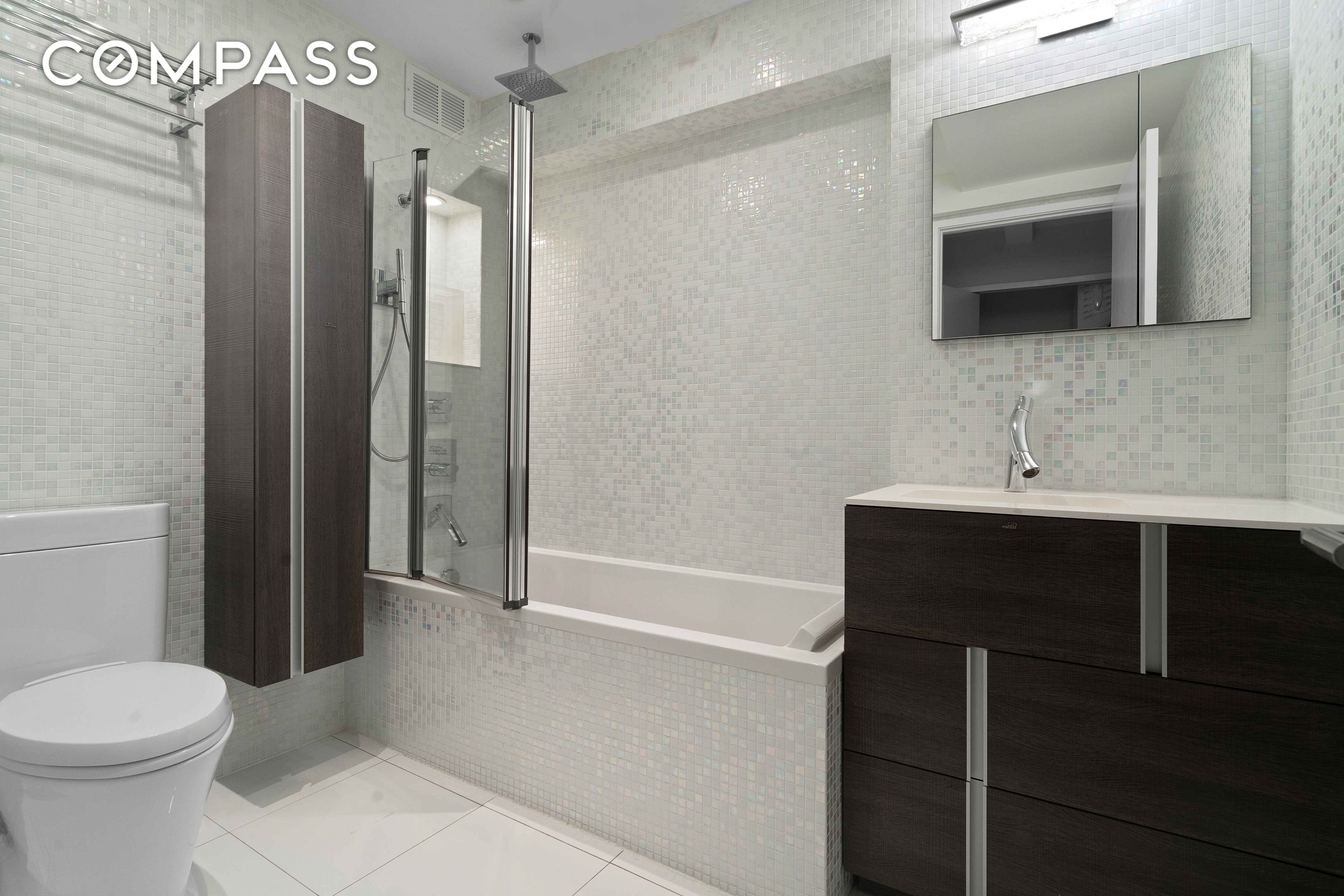 #13 photo, New York City, マンハッタン Lenox Hill , NY 10065