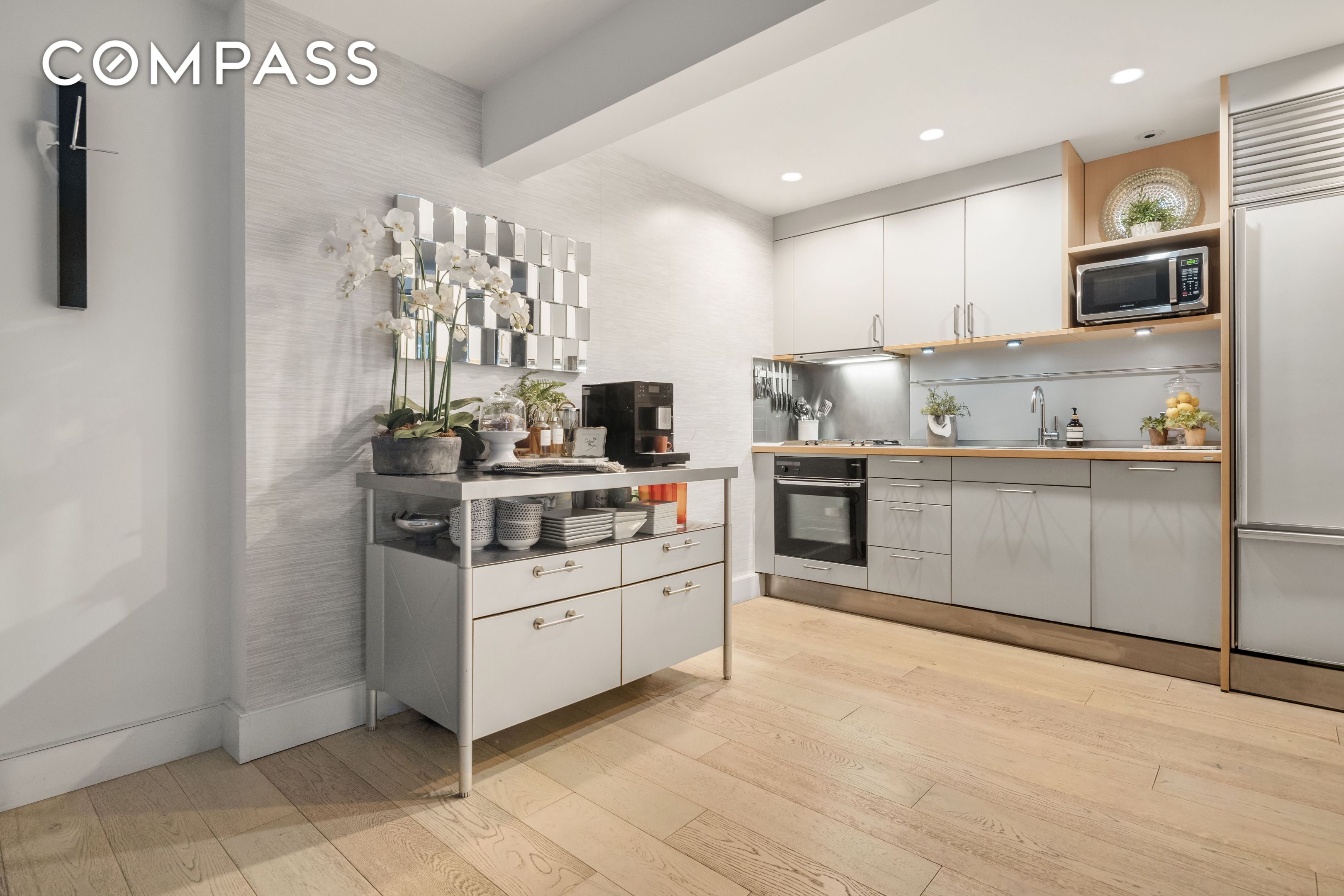 #7 photo, 80 Chambers Street, Manhattan , NY 10007