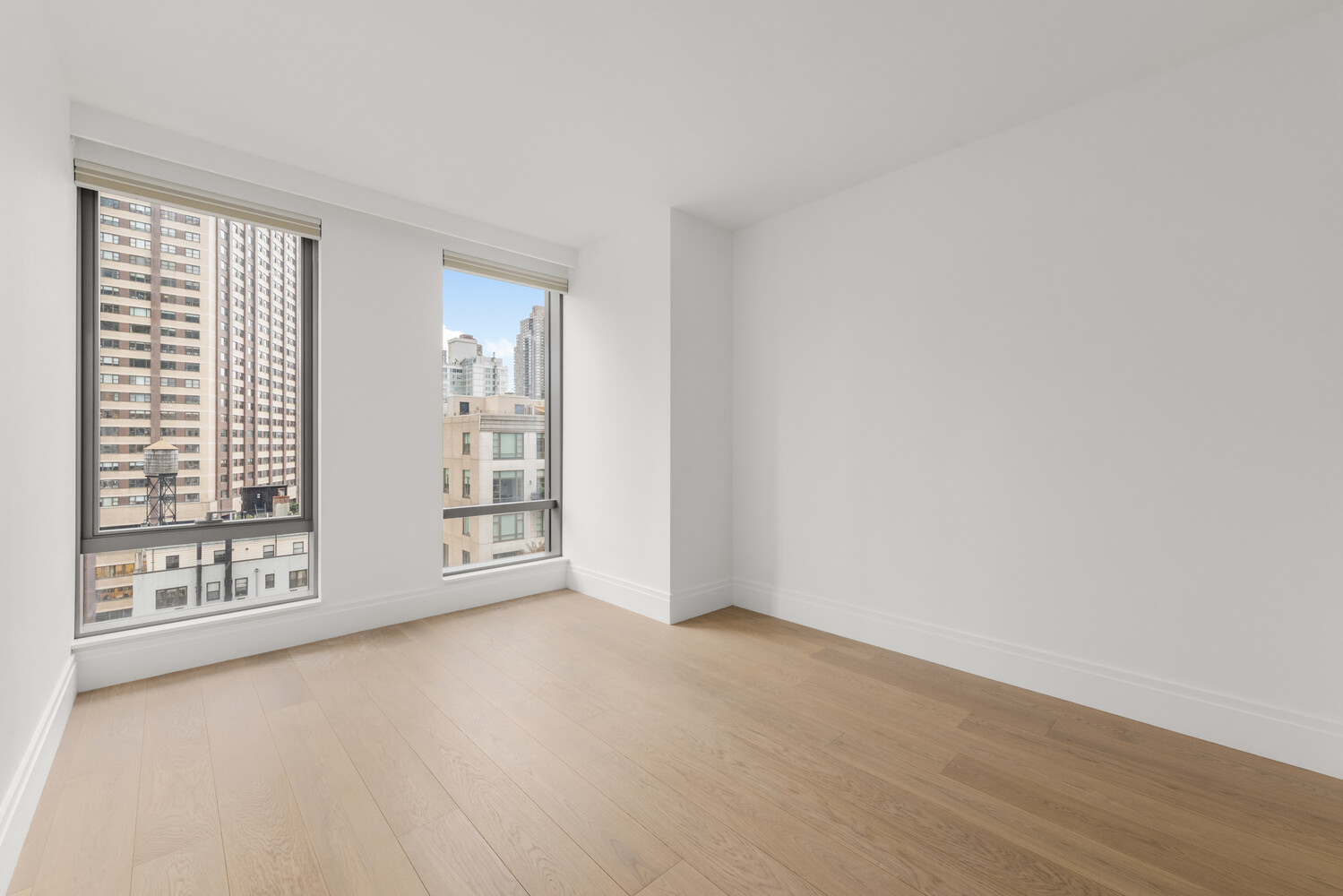 #9 photo, New York City, マンハッタン Lincoln Square , NY 10023