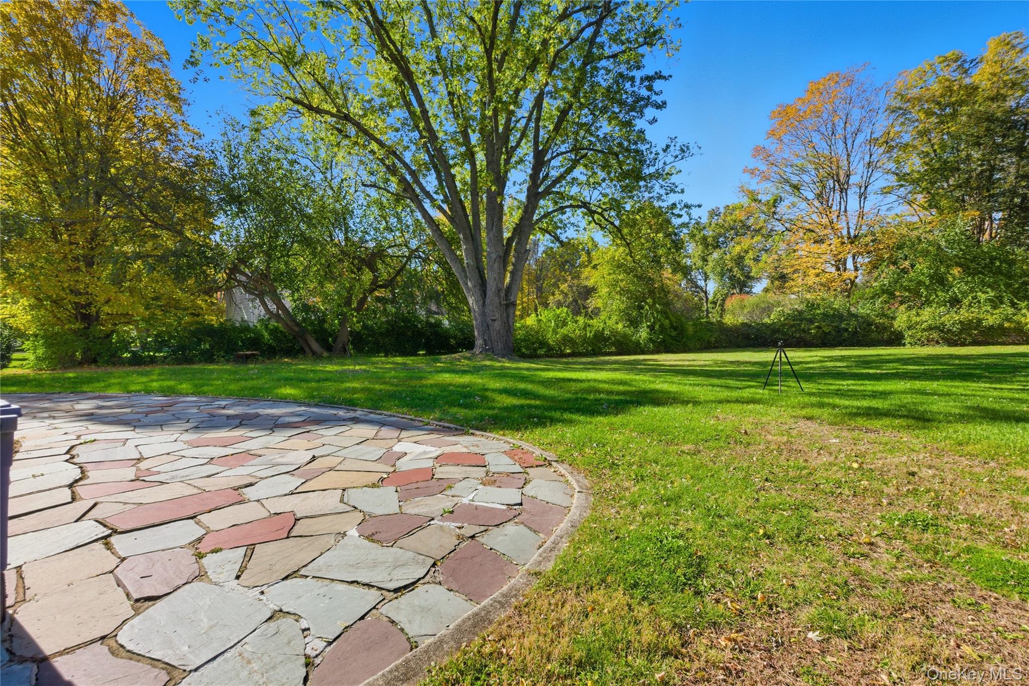 #4 photo, 39 Cox Avenue, Armonk , NY 10504