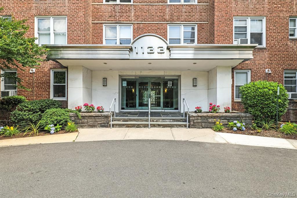 #18 photo, 1133 Midland Avenue, ブロンクス区 Bronxville , NY 10708
