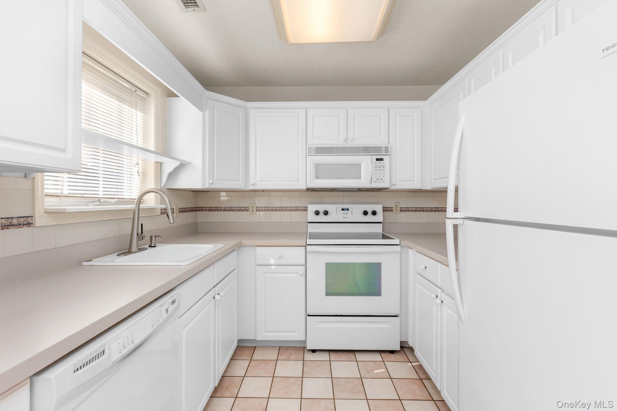 #10 photo, 100 Sparrow Ridge Road, Carmel , NY 10512