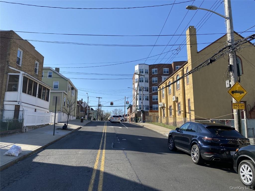 #16 photo, 194 Webster Avenue, New Rochelle , NY 10801