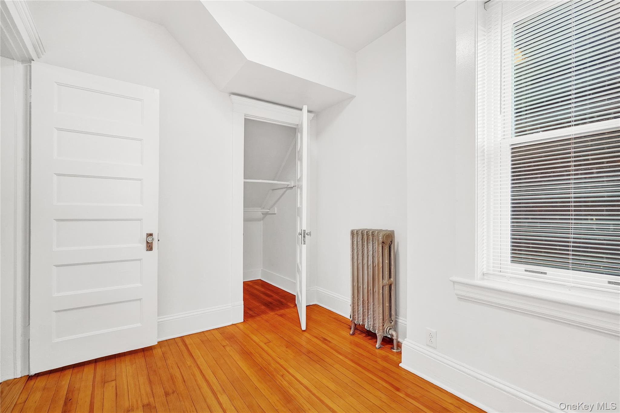 #9 photo, 158 Dubois Street, Newburgh , NY 12550