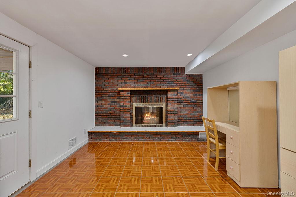 #20 photo, 1 W Burda Place, New City , NY 10956