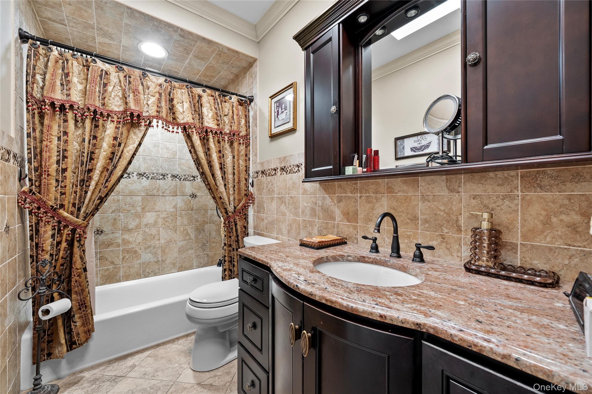 #10 photo, 40 Stonywood Drive, Commack , NY 11725