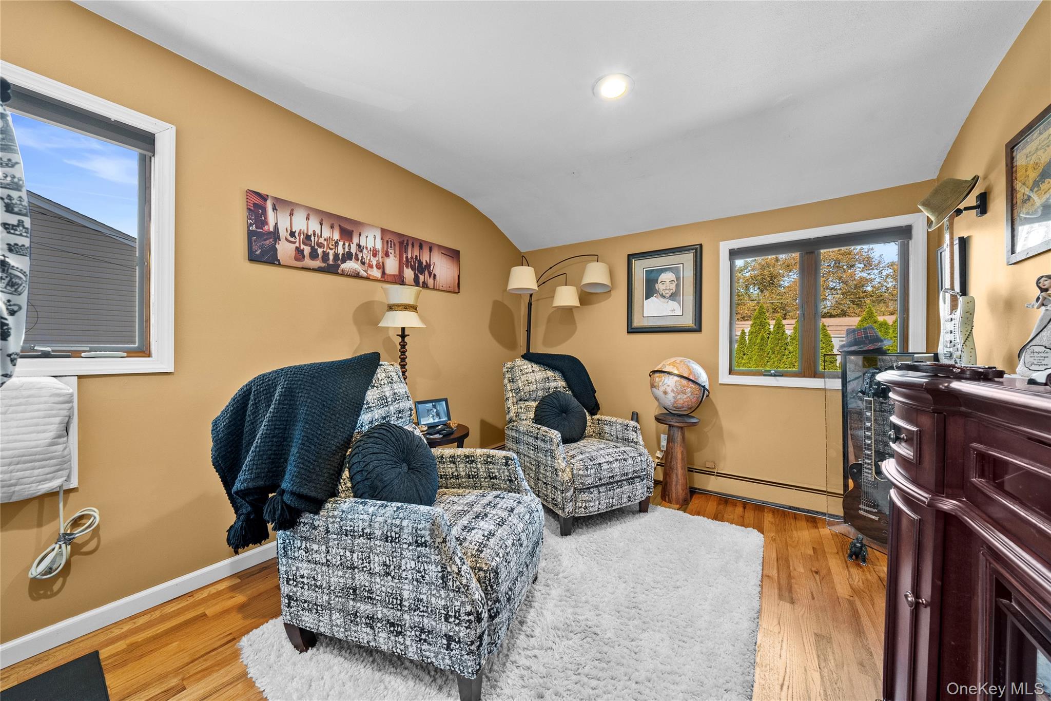 #15 photo, 40 Stonywood Drive, Commack , NY 11725