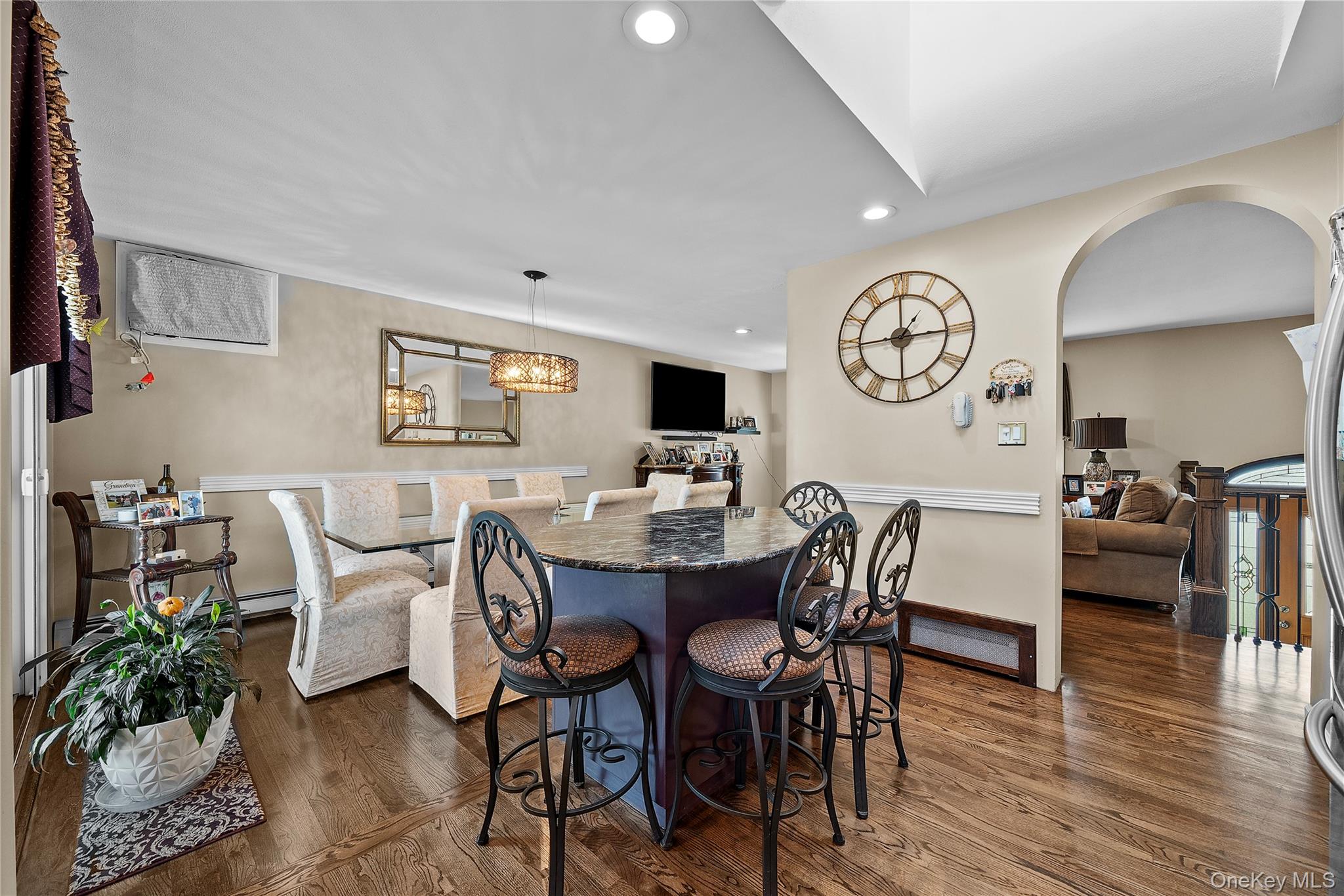 #9 photo, 40 Stonywood Drive, Commack , NY 11725