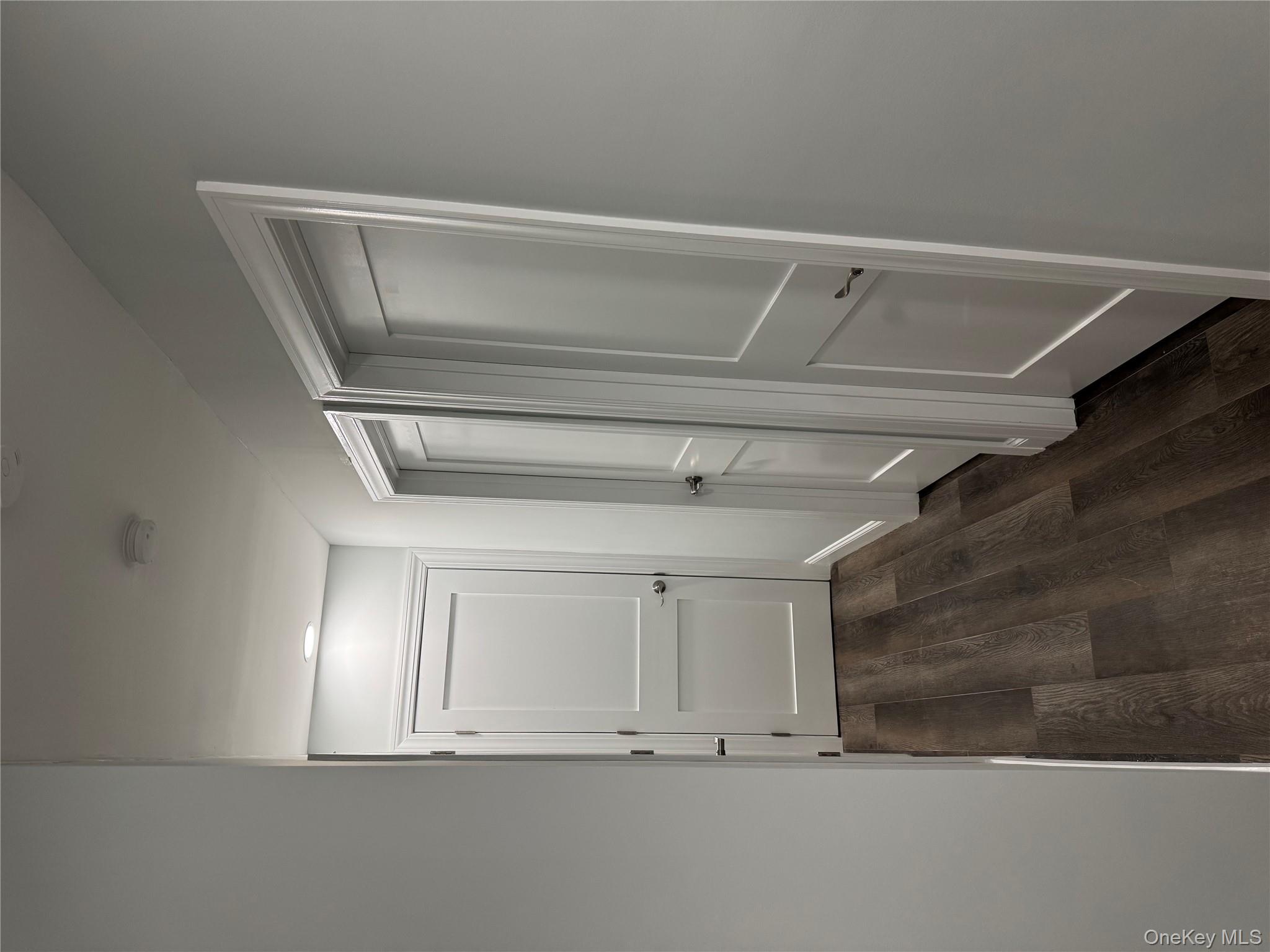 #10 photo, 16 Huntington Commons, Yaphank , NY 11980