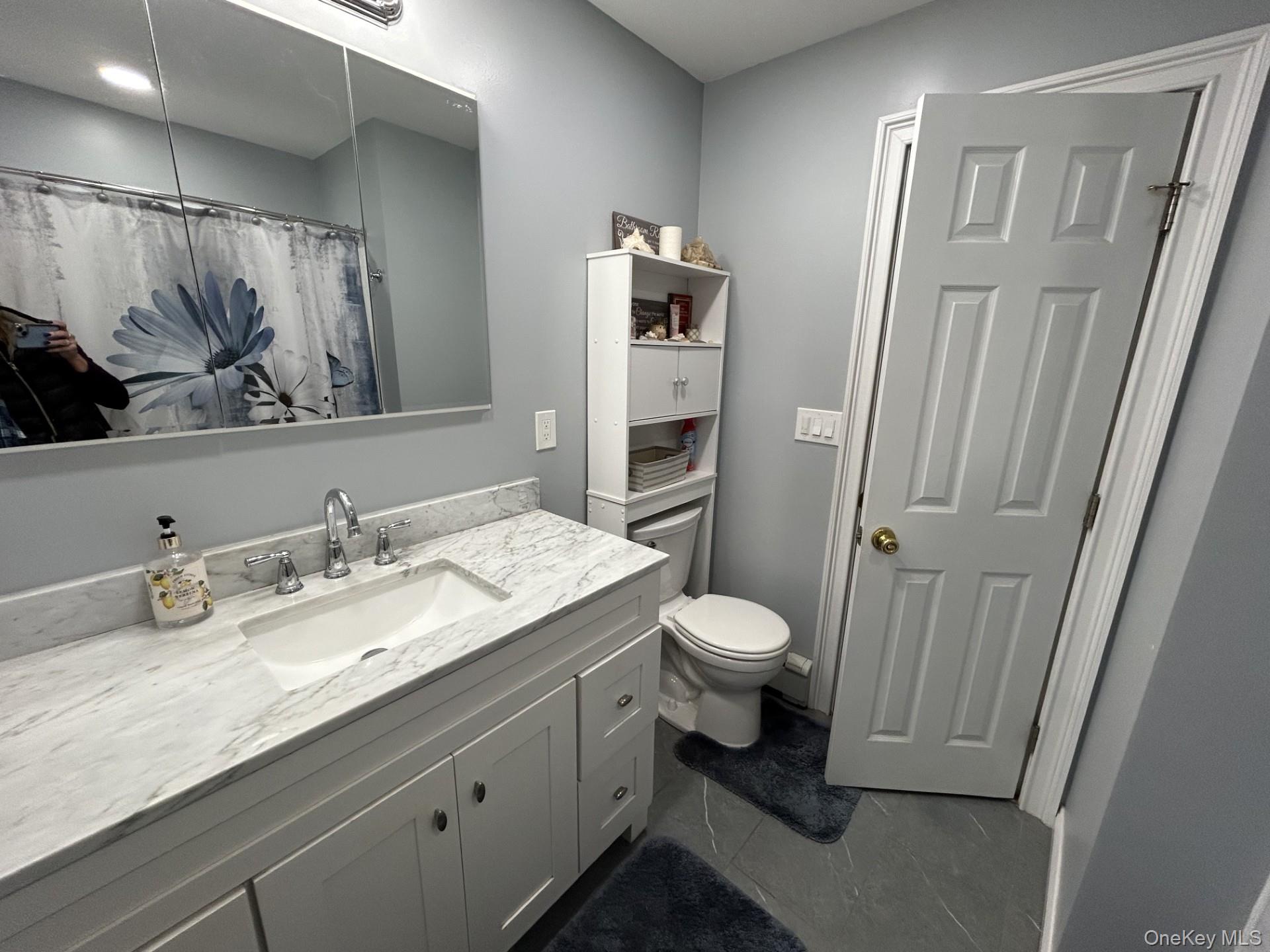 #13 photo, 21 Lakeview Drive, サフォーク郡 Middle Island , NY 11953