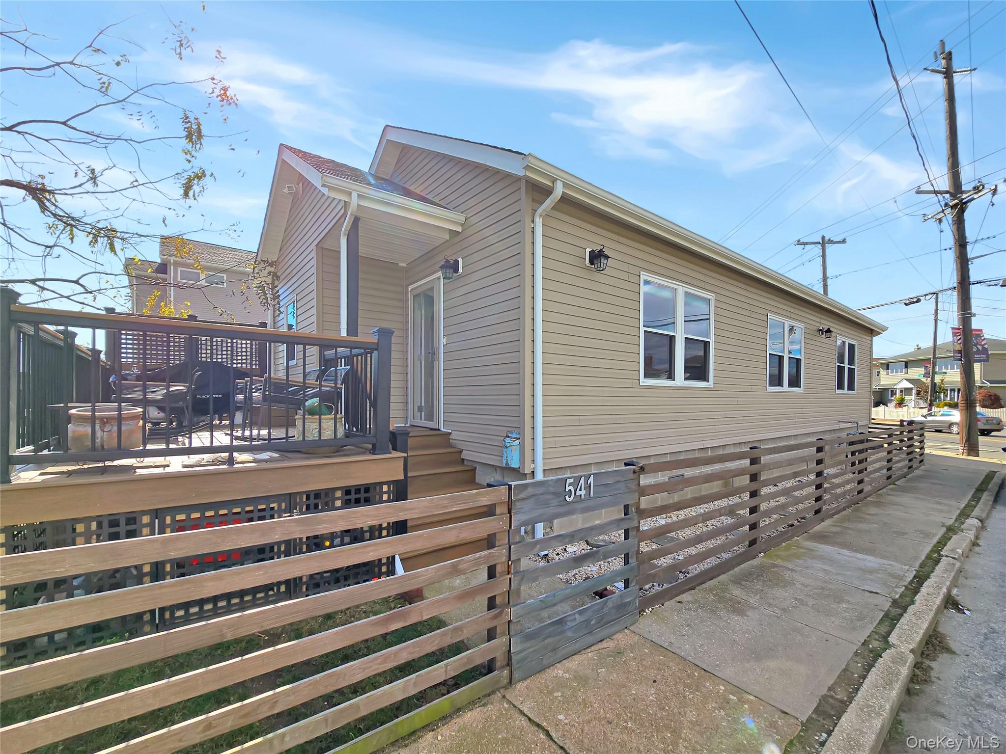 #17 photo, 541 Long Beach Road, ナッソー郡 Island Park , NY 11558