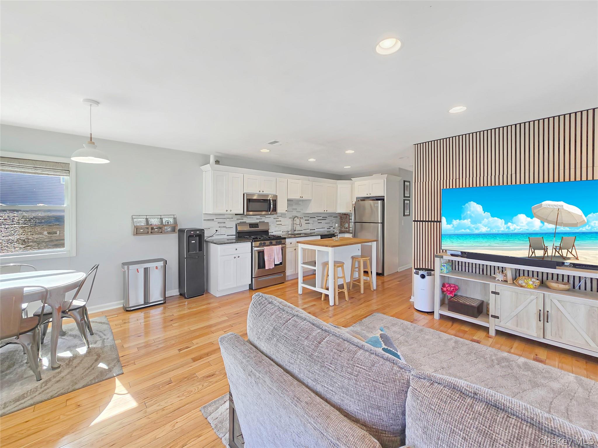 #2 photo, 541 Long Beach Road, ナッソー郡 Island Park , NY 11558