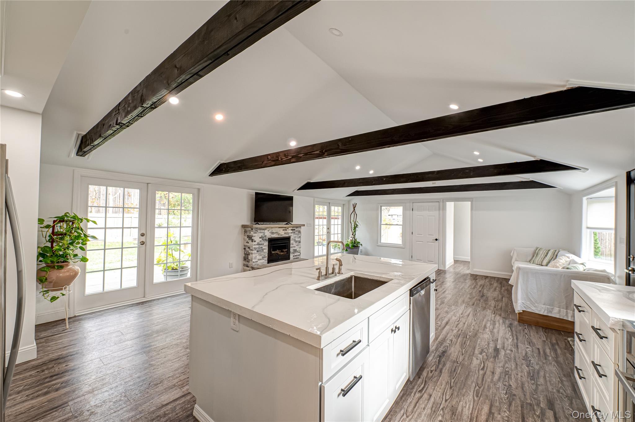 #15 photo, 39 Lynncliff Road, Hampton Bays , NY 11946