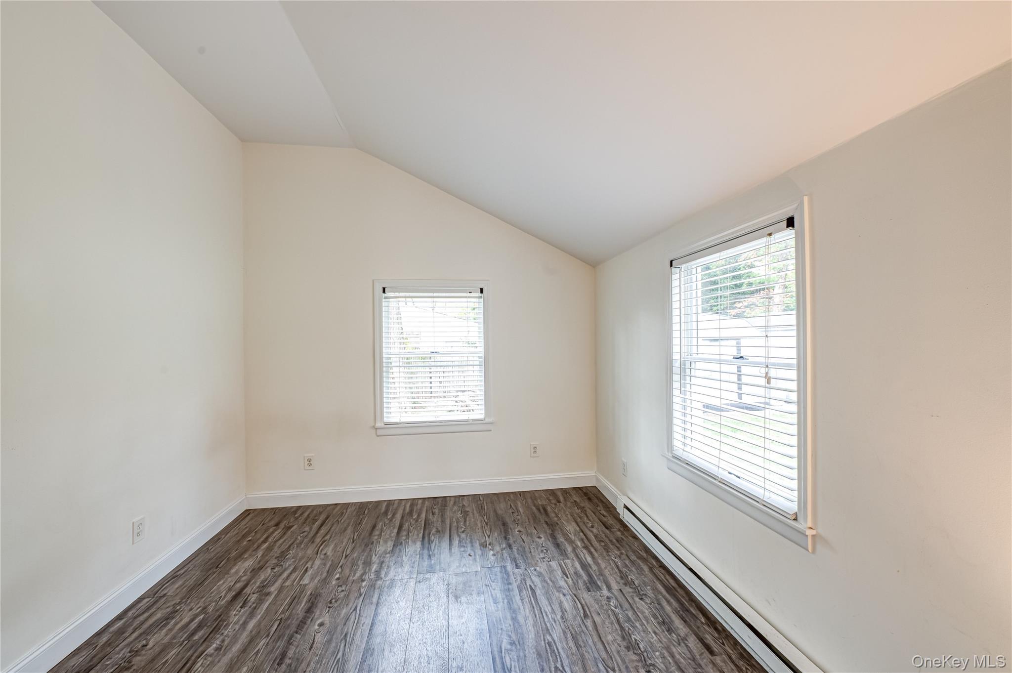 #19 photo, 39 Lynncliff Road, Hampton Bays , NY 11946